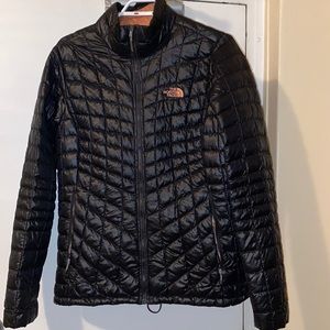 Women’s Northface Thermoball Jacket